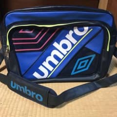 umbro エナメルバッグのサムネイル