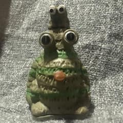 タットイ国の親子怪獣 コケムシラ パチ　 怪獣　ソフビ　貯金箱　銀行 タットイ国の親子怪獣 コケムシラ パチ 怪獣 ソフビ 貯金箱 銀行