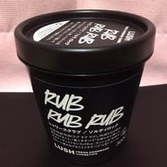 【みい様専用】LUSHシャワースクラブ/ソルティロックのサムネイル