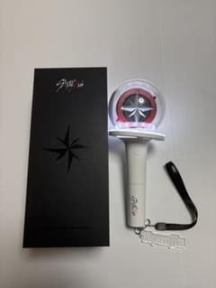 Stray Kids OFFICIAL LIGHT STICK VER.2のサムネイル