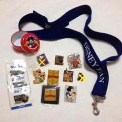 セット価格。バラ売り可能 ディズニー ピンバッチのサムネイル
