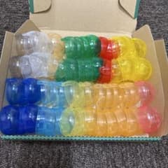 ガチャガチャ 空 カラフル カプセルトイ プラスチック ケース 31個セットのサムネイル