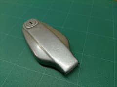 SR 400 SR 500 タンクキャップ　初期型　ムール貝　2H6のサムネイル