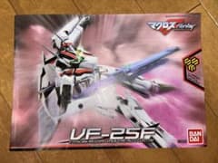 水転写式デカール 1/72 VF-25F メサイアバルキリー アルト機のサムネイル