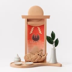 神棚 モダン 木製 たまふり屋 Kamukura 壁掛け対応 神具セット - メルカリ