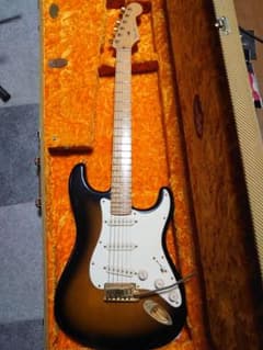 Fender American Delaxのサムネイル
