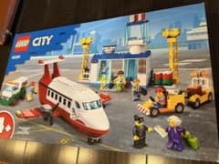LEGO CITY60261 飛行機のサムネイル