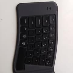 美品】Keychron B11 Pro 折りたたみキーボード 動作確認済 - メルカリ