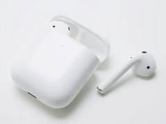AirPods 第2世代 正規品のサムネイル