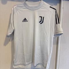 adidas ユヴェントス トレーニングシャツ　サイズSのサムネイル