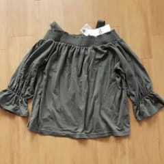 ろーず★様専用 GU オフショルダーのサムネイル