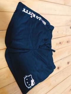 パジャマに最適！キティちゃんズボン(ミ・。・ミ) 新品未使用のサムネイル