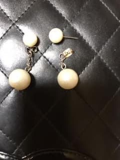 リエンダ コットンパールピアスのサムネイル