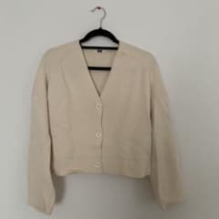 【kurukuru様専用】UNIQLO UミラノリブVネックカーディガンのサムネイル