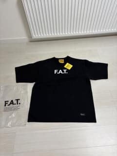 新品未使用　F.A.T. ブラック Tシャツのサムネイル