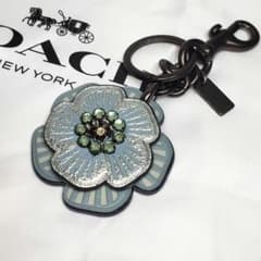 COACH コーチ クリスタルティーローズアンティークキーホルダー 極美品 COACH コーチ クリスタルティーローズアンティークキーホルダー 極美品