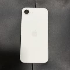 Apple iPhone16e 本体 ホワイト(256GB)のサムネイル