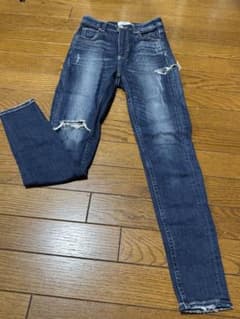 GYDA FitMeDenim スキニーデニム ダメージ加工のサムネイル
