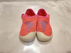 adidas ピンク メッシュ サンダル　14センチのサムネイル