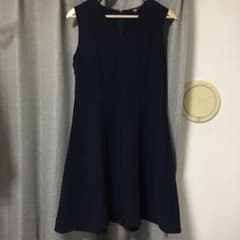 UNIQLO ワンピースのサムネイル