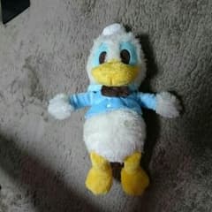 ドナルドのぬいぐるみのサムネイル