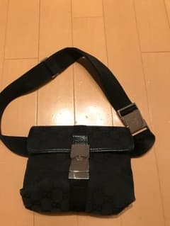 GUCCI ウエストポーチのサムネイル