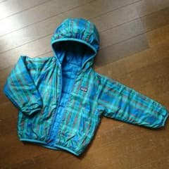 パタゴニア リバーシブルパフボールジャケット 110のサムネイル
