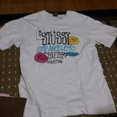 ステューシーのTシャツのサムネイル