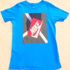 NIKE ナイキ Tシャツ　　140cmのサムネイル