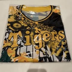 阪神タイガースユニフォーム（Joshin粗品）のサムネイル