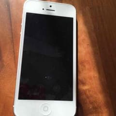 iPhone5 本体 新品のサムネイル