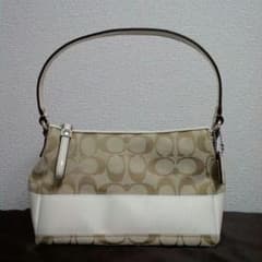 COACH  ミニバッグのサムネイル