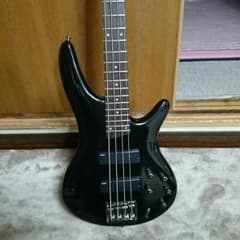 ベース Ibanez アイバニーズ sr300 シールド ソフトケース付きのサムネイル