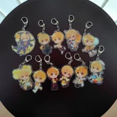 ROOTるぅとくん　アクリルキーホルダー　 バラ売り可能のサムネイル