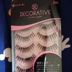 つけまつげのサムネイル