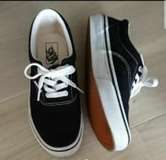 VANSスニーカー24.5のサムネイル