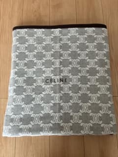 50セリーヌ CELINE 毛布 140×200cmロゴ入りマカダム柄 西川 茶 50セリーヌ CELINE 毛布 140×200cmロゴ入りマカダム柄 西川 茶 - メルカリ