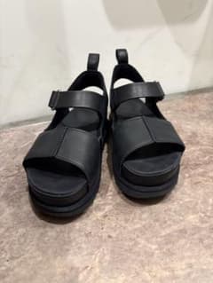 Ryo-1様専用　UGG Goldenstar Hiのサムネイル
