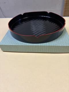 茶道具 真塗り花形盆のサムネイル