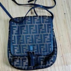 フェンディ♥ショルダーのサムネイル