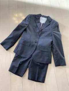 Burberry  スーツ　キッズ　130のサムネイル