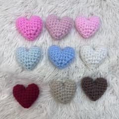 ハンドメイド　ハート　編みぐるみのサムネイル