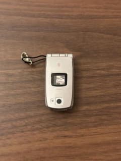 【超激レア 入手困難】平成　携帯電話　ガラケーガチャガチャ　カプセルトイのサムネイル