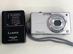 Panasonic LUMIX 12MP デジタルカメラ　DMC-FS510のサムネイル