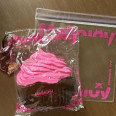 m*e様 mellojoy カップケーキか? ドールハウスのサムネイル
