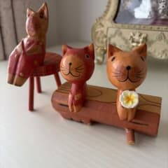 .taiko様専用 木製 猫の置物 猫7匹と椅子と丸太のサムネイル