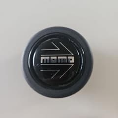 n*y様 momo ホーンボタン ブラック　本物のサムネイル