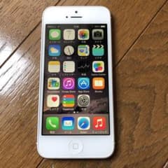iPhone5 16GB au シルバーのサムネイル