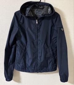 ⚠️PRADA ナイロン フード付き ジャケット 36 ⚠️PRADA ナイロン フード付き ジャケット 36 - メルカリ