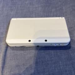 ホワイト New 3DS 本体のサムネイル